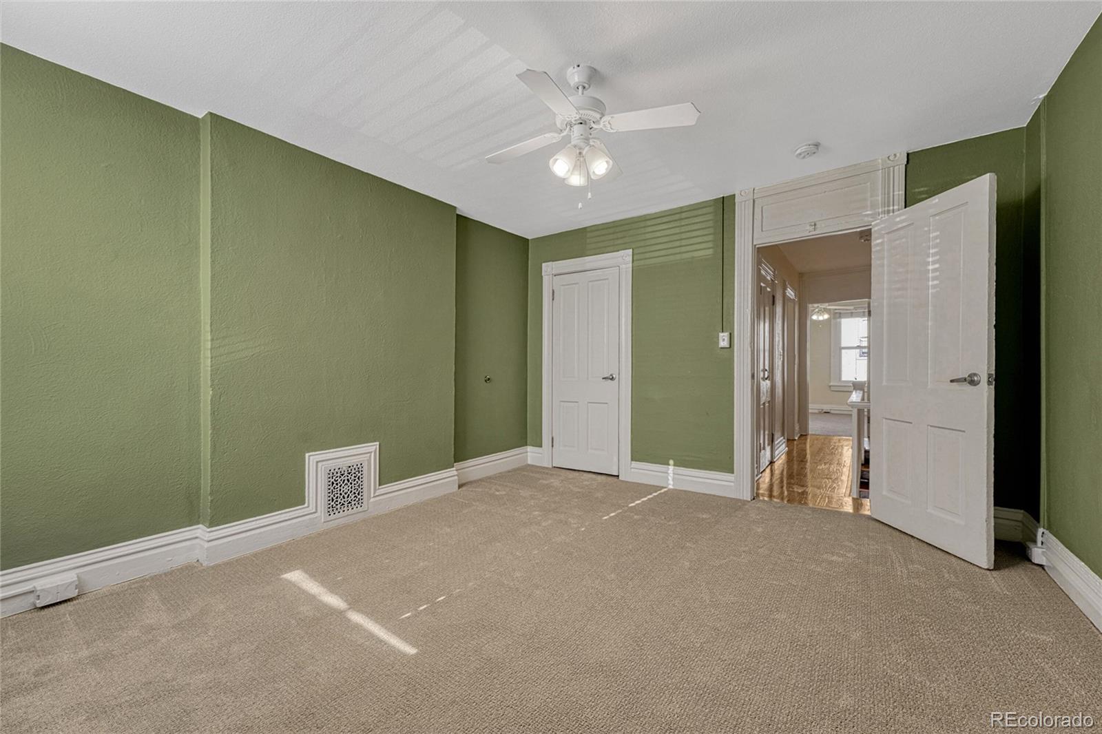 MLS Image #15 for 707  27th street,denver, Colorado
