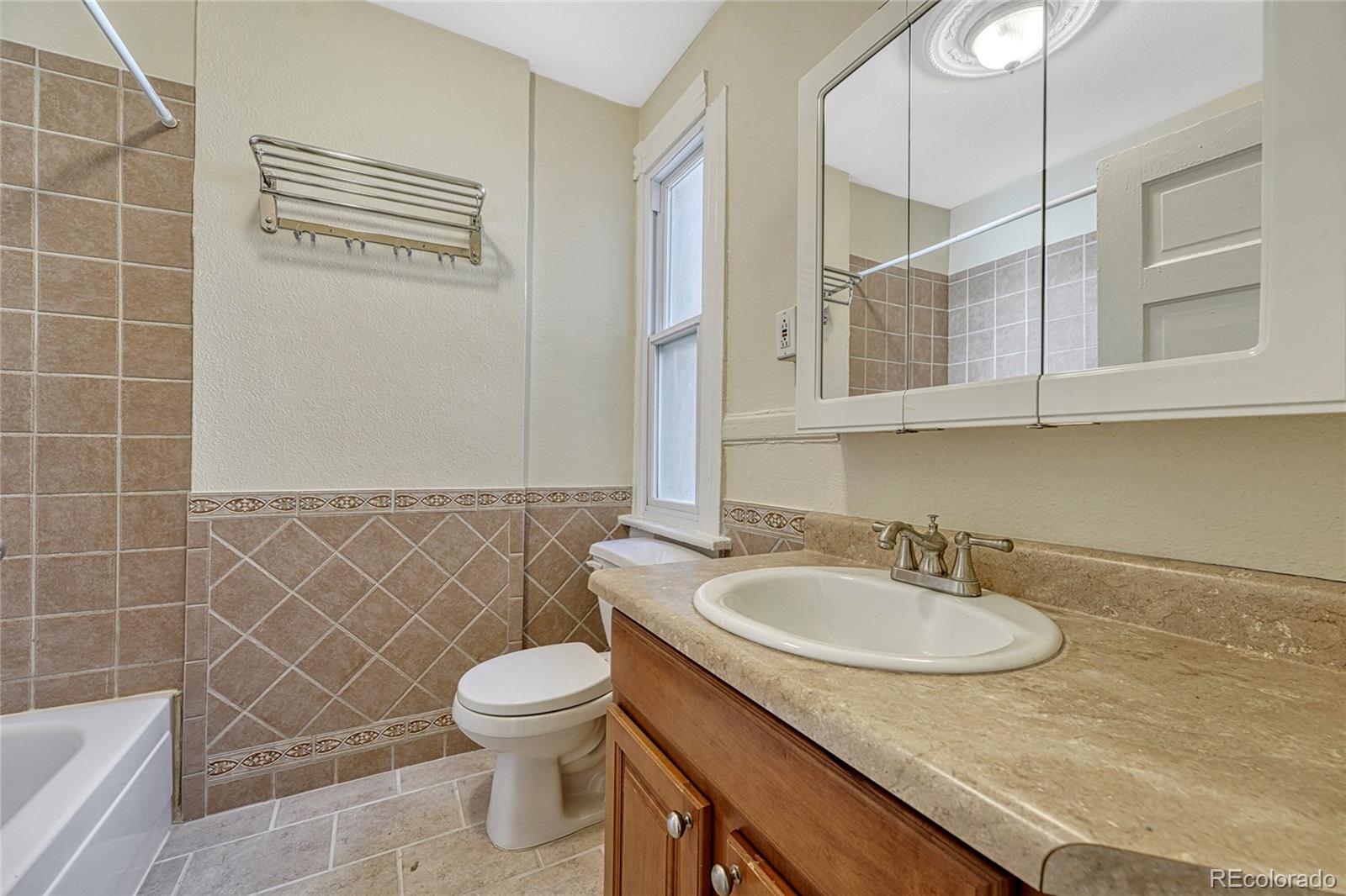 MLS Image #16 for 707  27th street,denver, Colorado