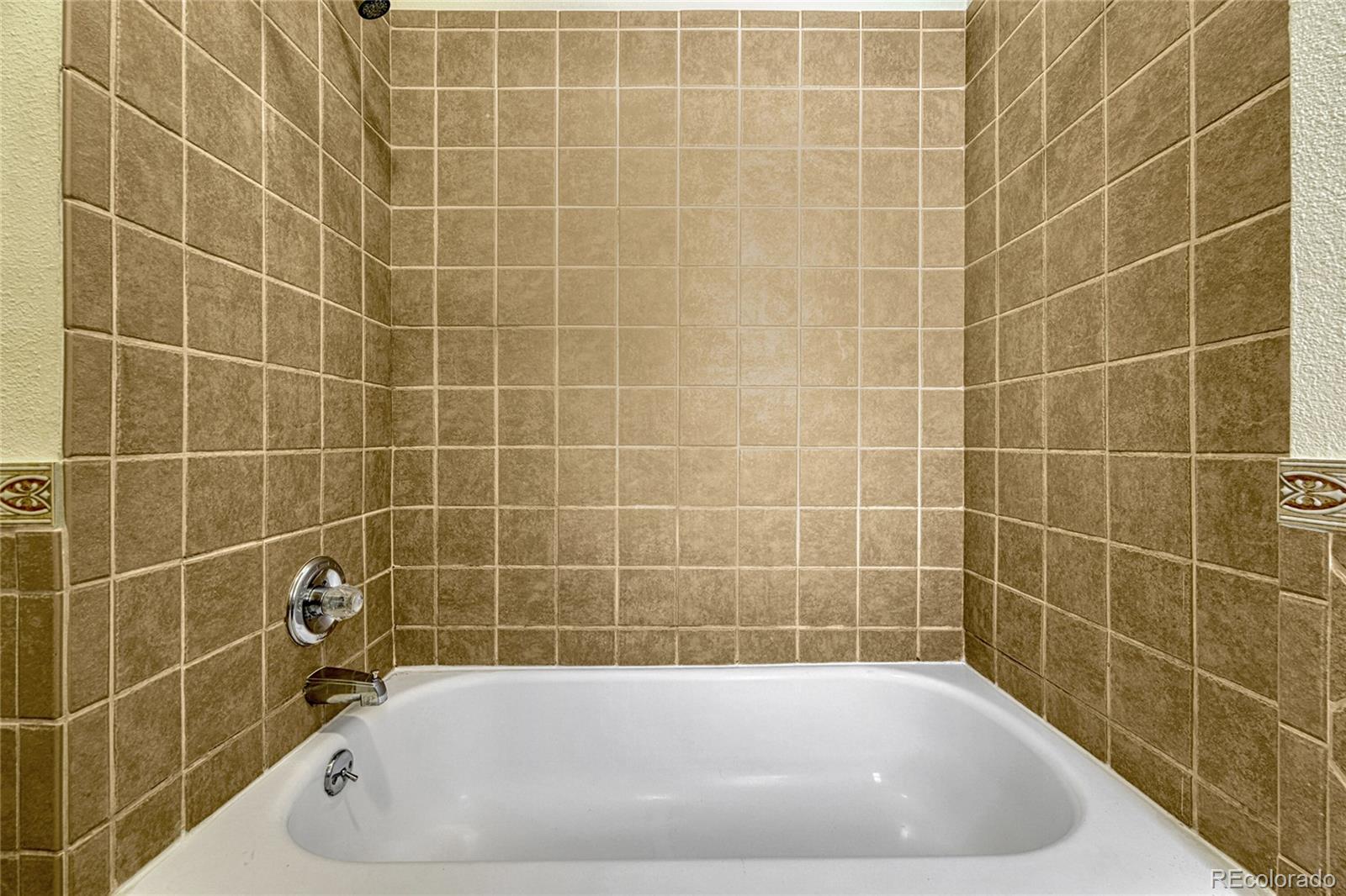MLS Image #17 for 707  27th street,denver, Colorado