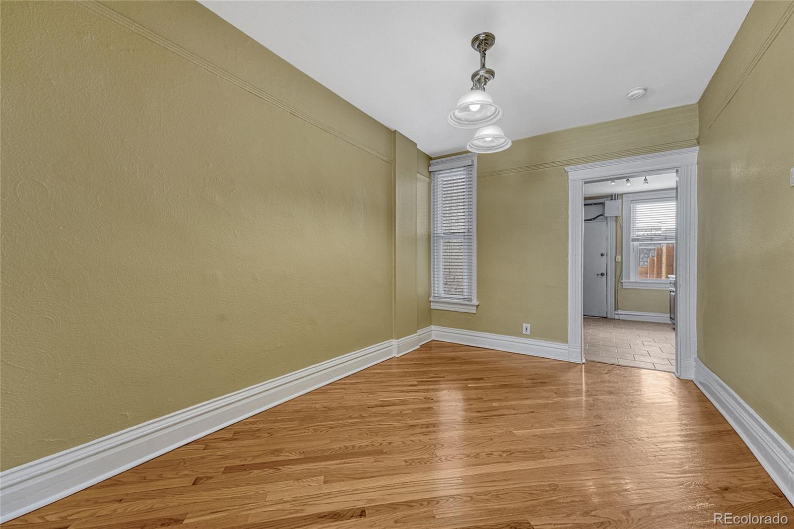 MLS Image #8 for 707  27th street,denver, Colorado