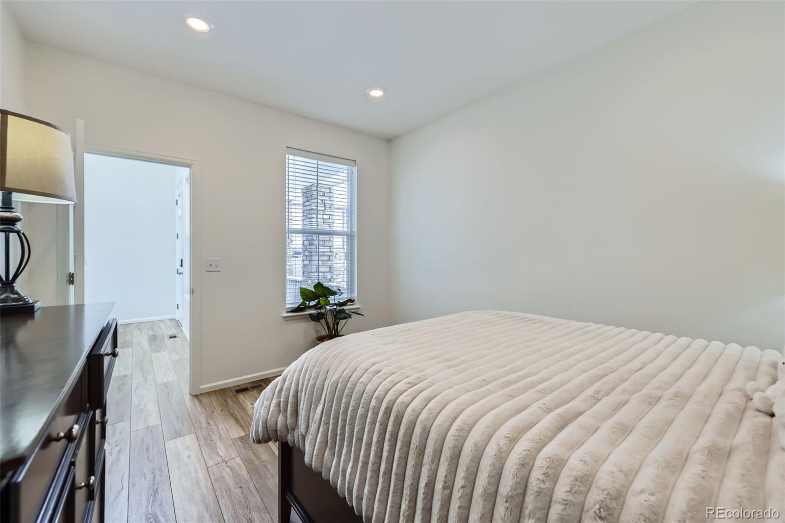 MLS Image #13 for 17402 w 93rd place,arvada, Colorado