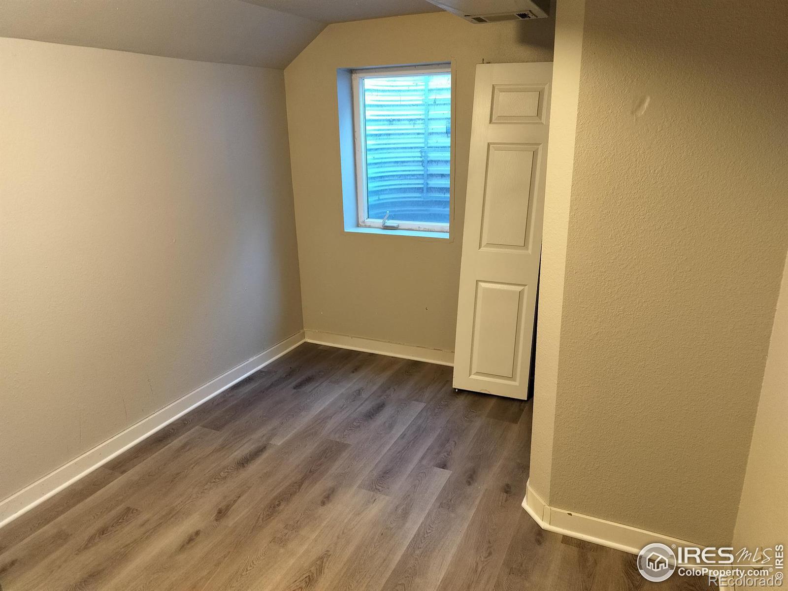 MLS Image #20 for 1413  beech court,fort collins, Colorado
