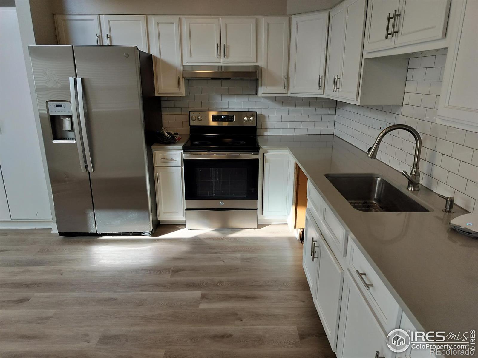 MLS Image #3 for 1413  beech court,fort collins, Colorado