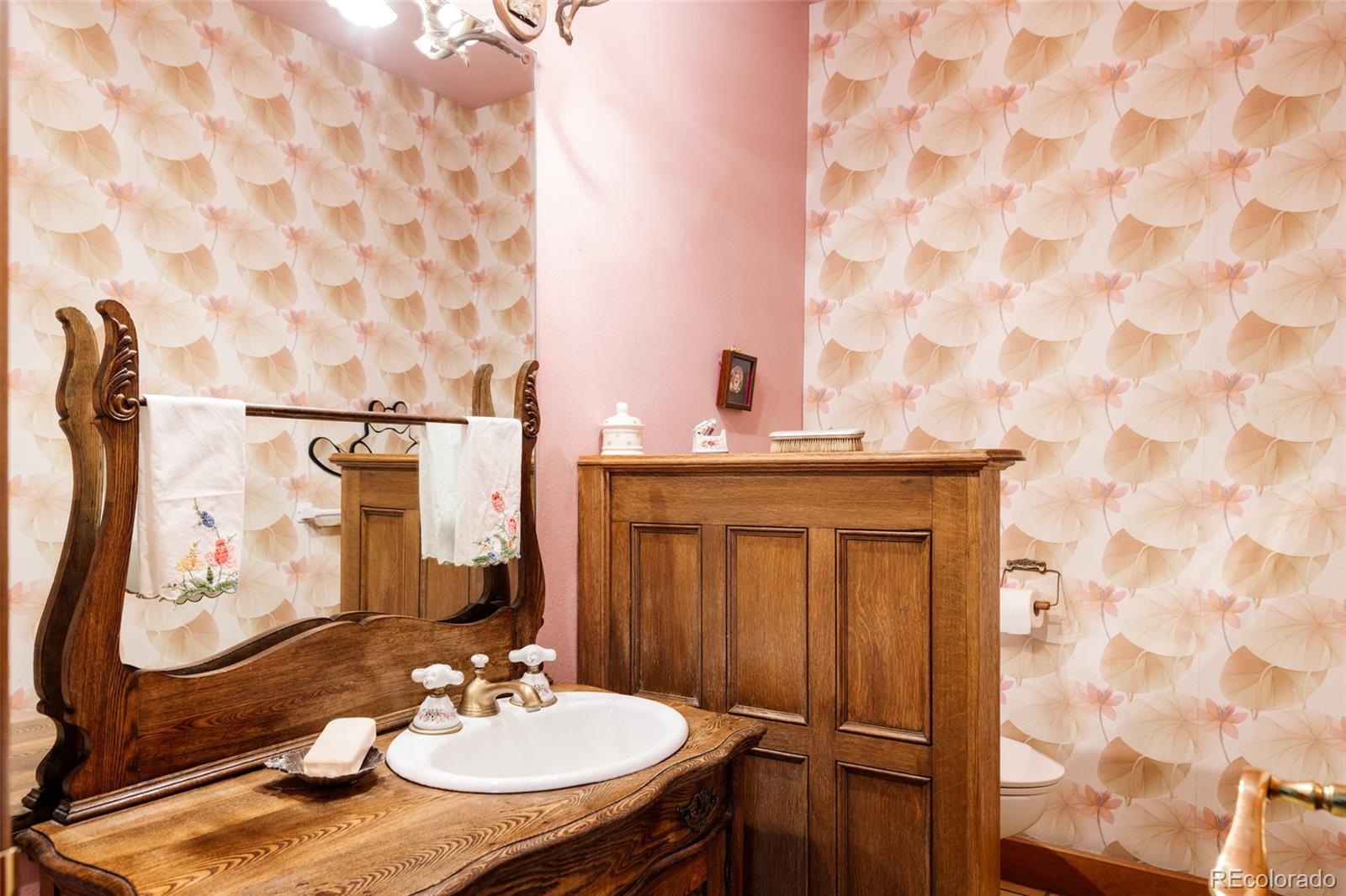 MLS Image #13 for 14080  crabapple road,golden, Colorado