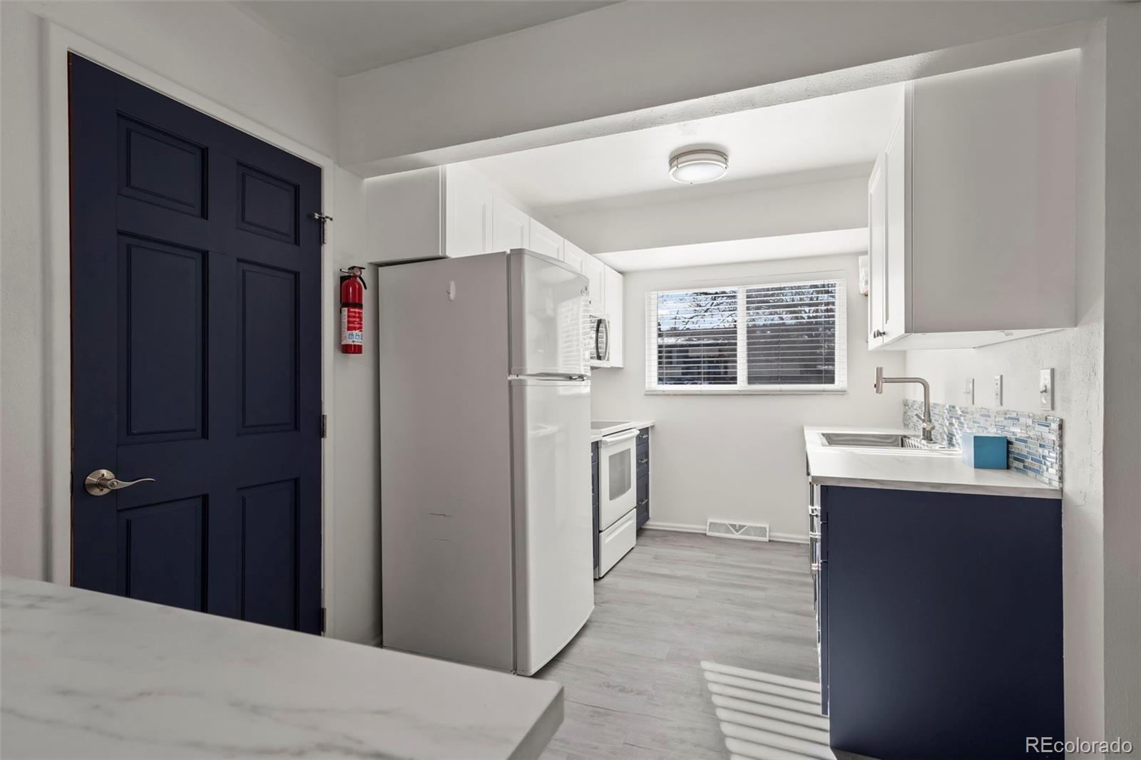 MLS Image #4 for 16933 e bethany place,aurora, Colorado