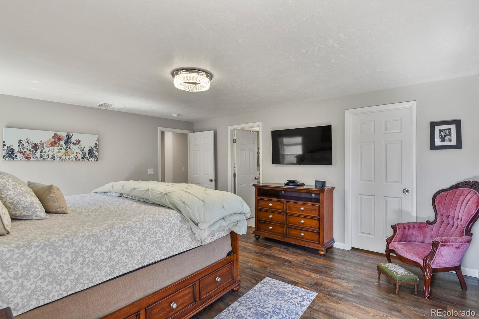 MLS Image #17 for 6392 s lafayette street,centennial, Colorado