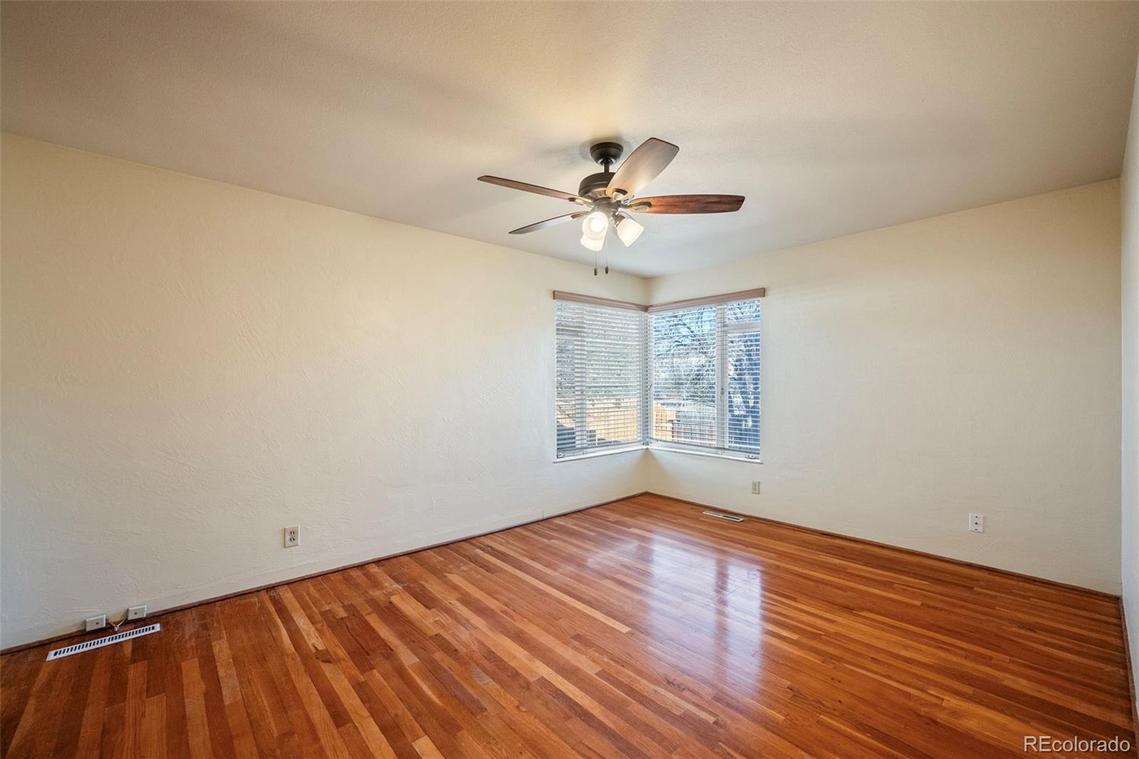 MLS Image #17 for 1320  mount view lane,colorado springs, Colorado