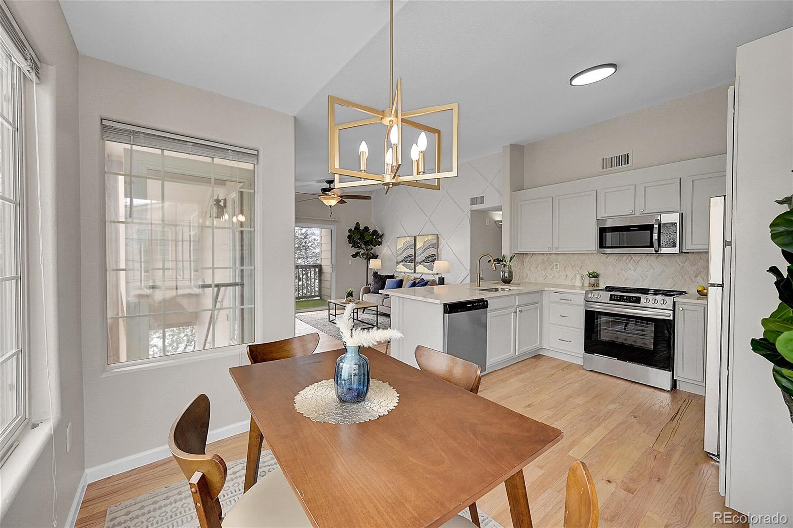 MLS Image #9 for 8655 w berry avenue,littleton, Colorado