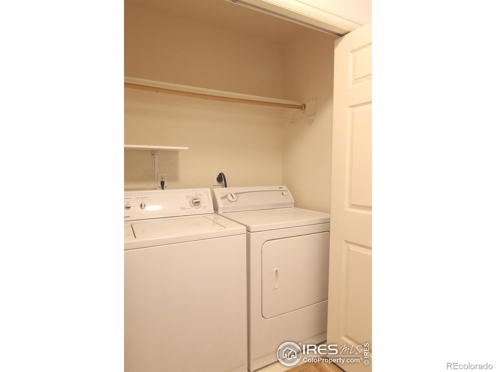 MLS Image #12 for 924  parker drive,longmont, Colorado