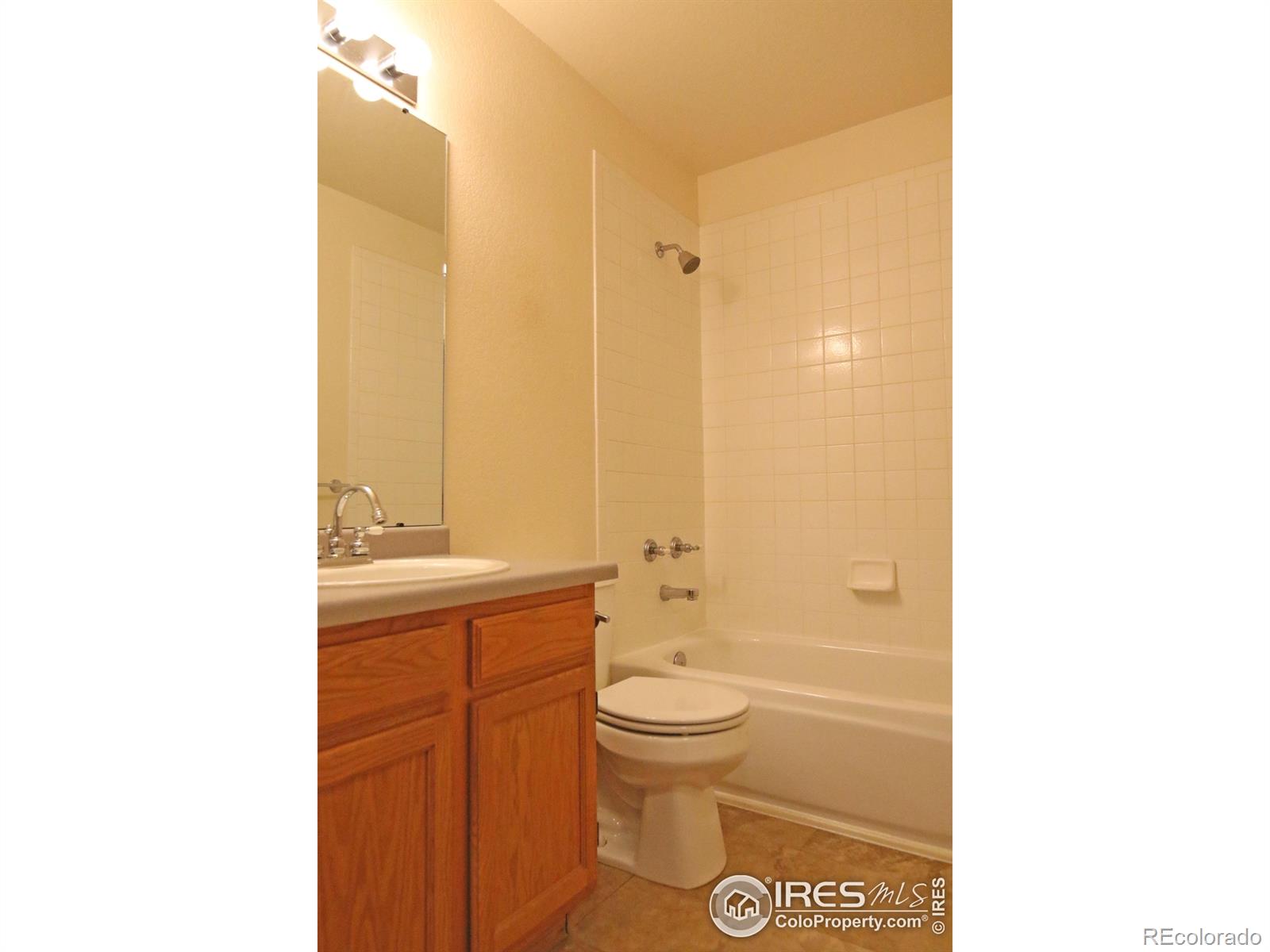 MLS Image #15 for 924  parker drive,longmont, Colorado