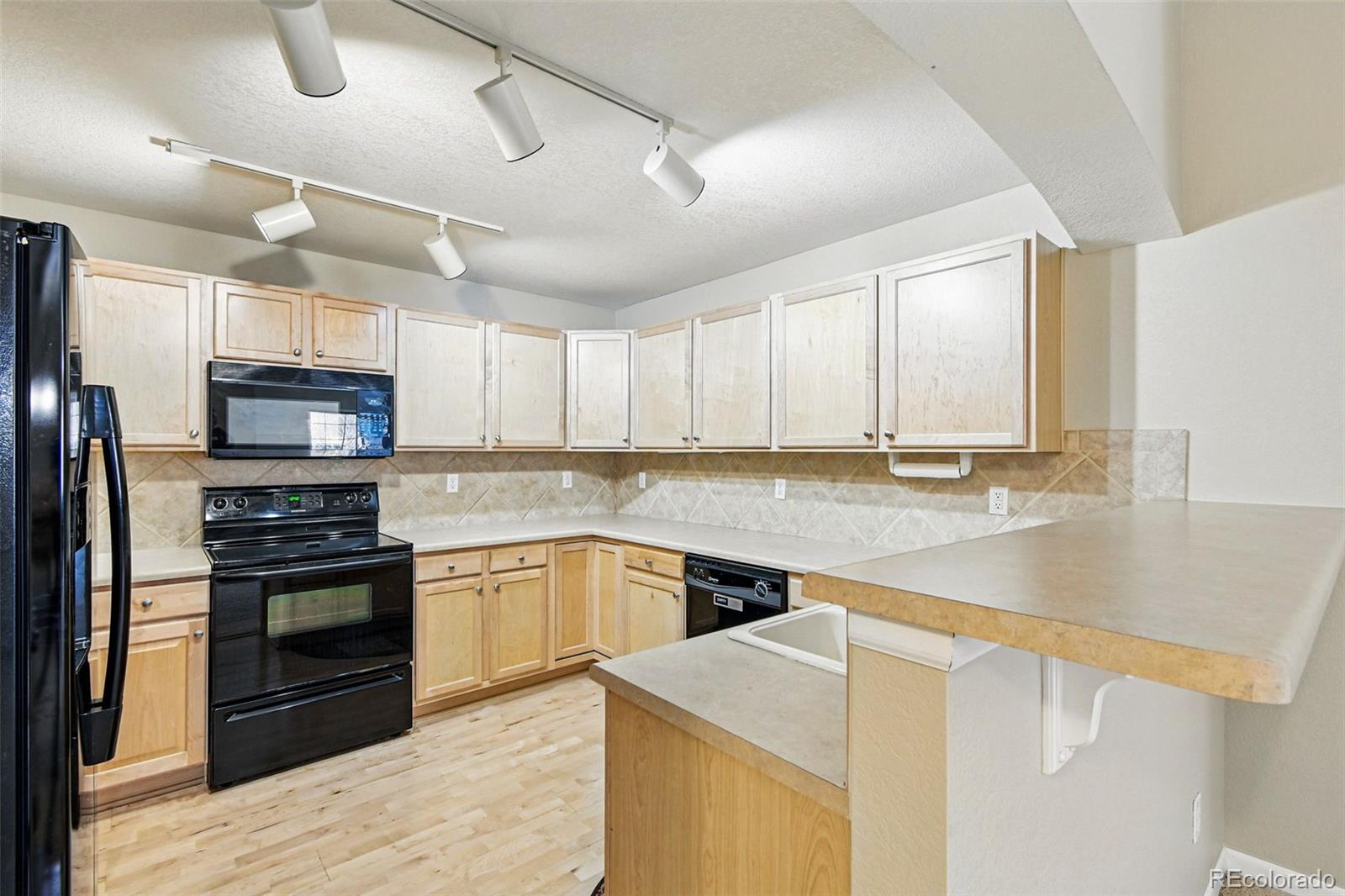 MLS Image #17 for 9816 w freiburg drive,littleton, Colorado
