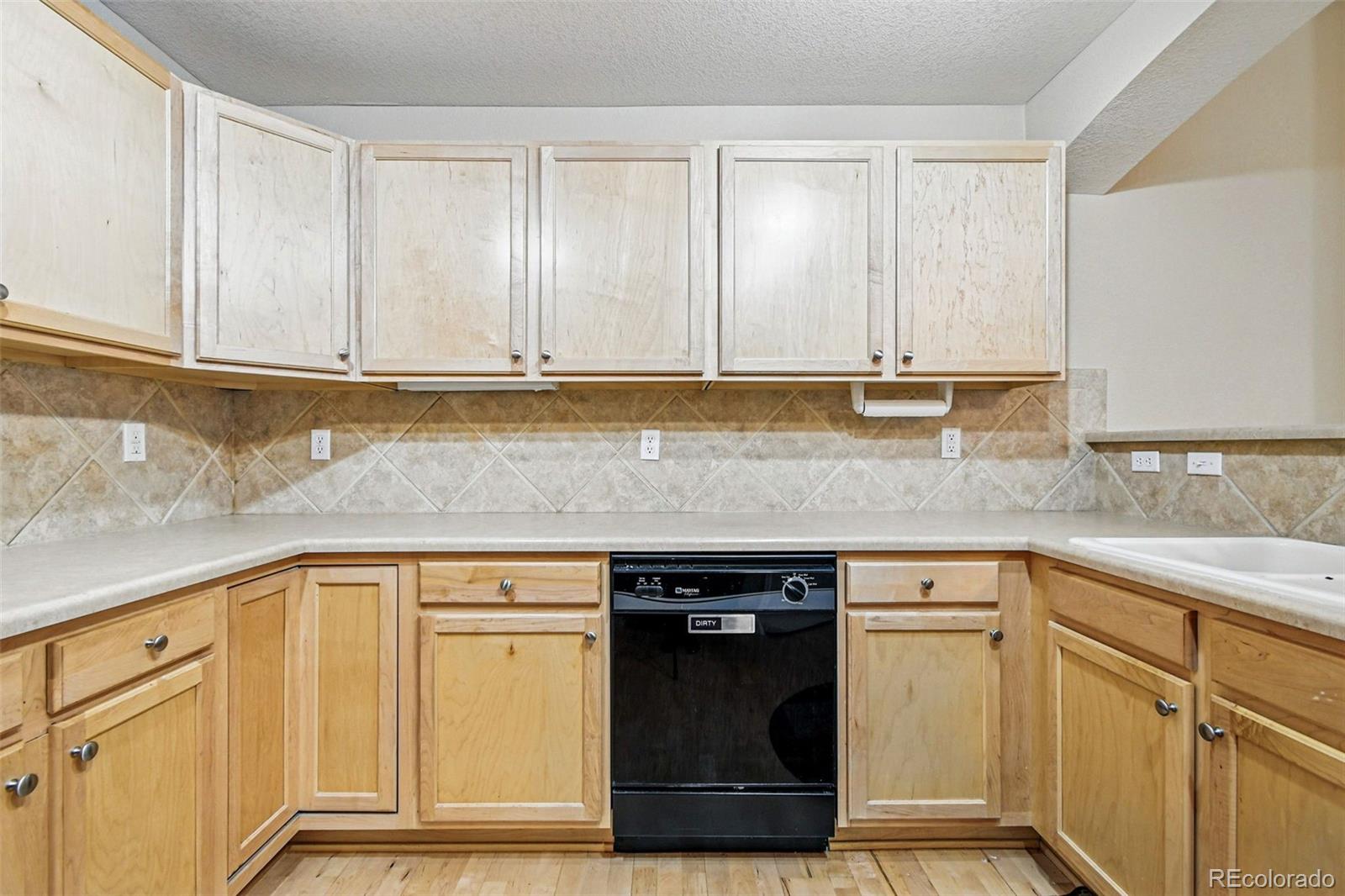 MLS Image #20 for 9816 w freiburg drive,littleton, Colorado