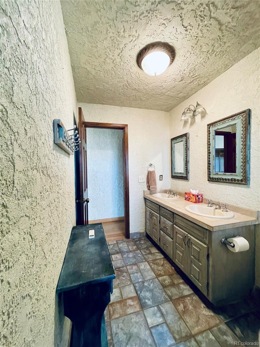 MLS Image #16 for 7194 s himalaya way,centennial, Colorado