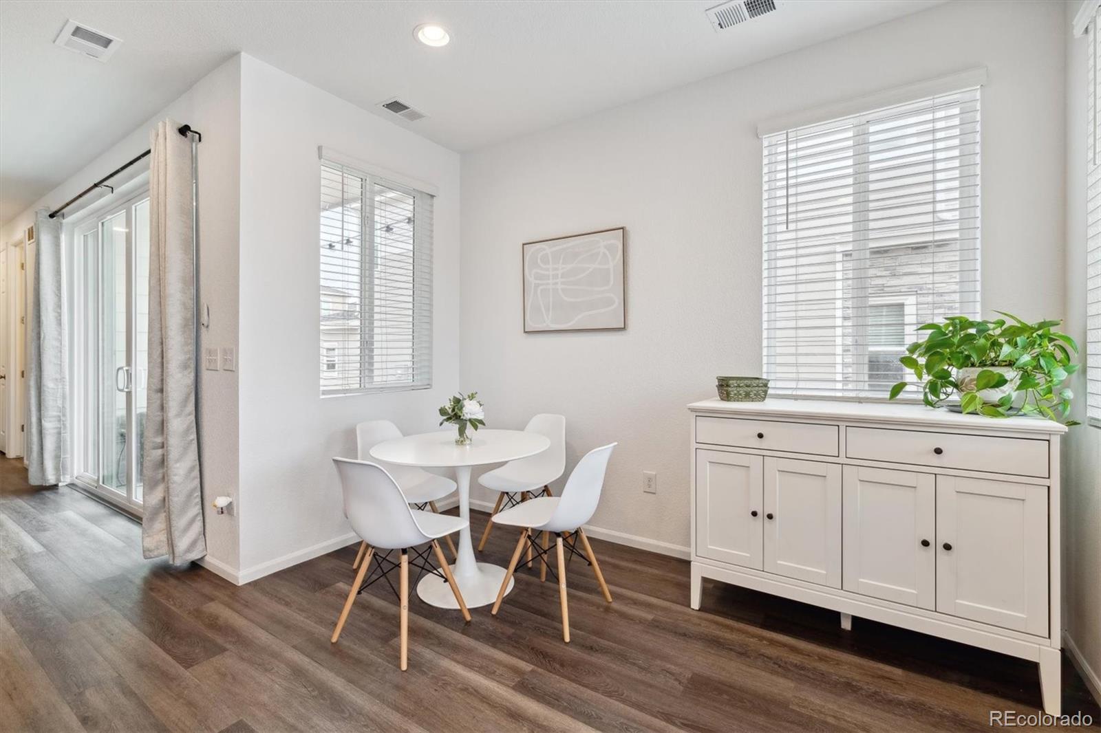 MLS Image #10 for 1635 s andes way,aurora, Colorado
