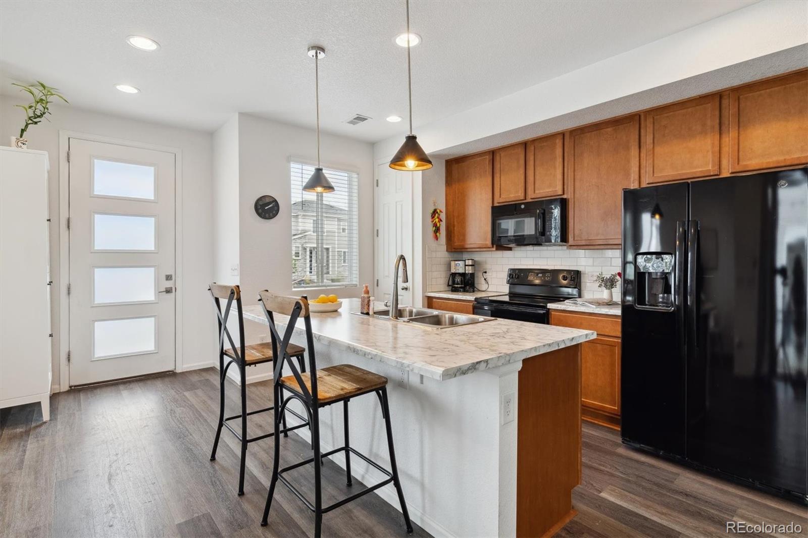 MLS Image #5 for 1635 s andes way,aurora, Colorado