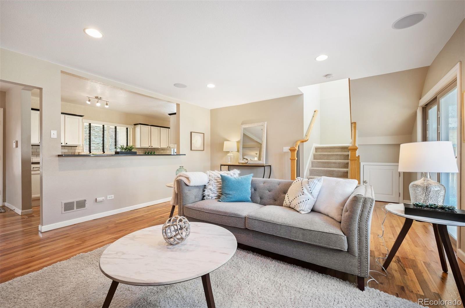 MLS Image #11 for 1375 s jackson street,denver, Colorado
