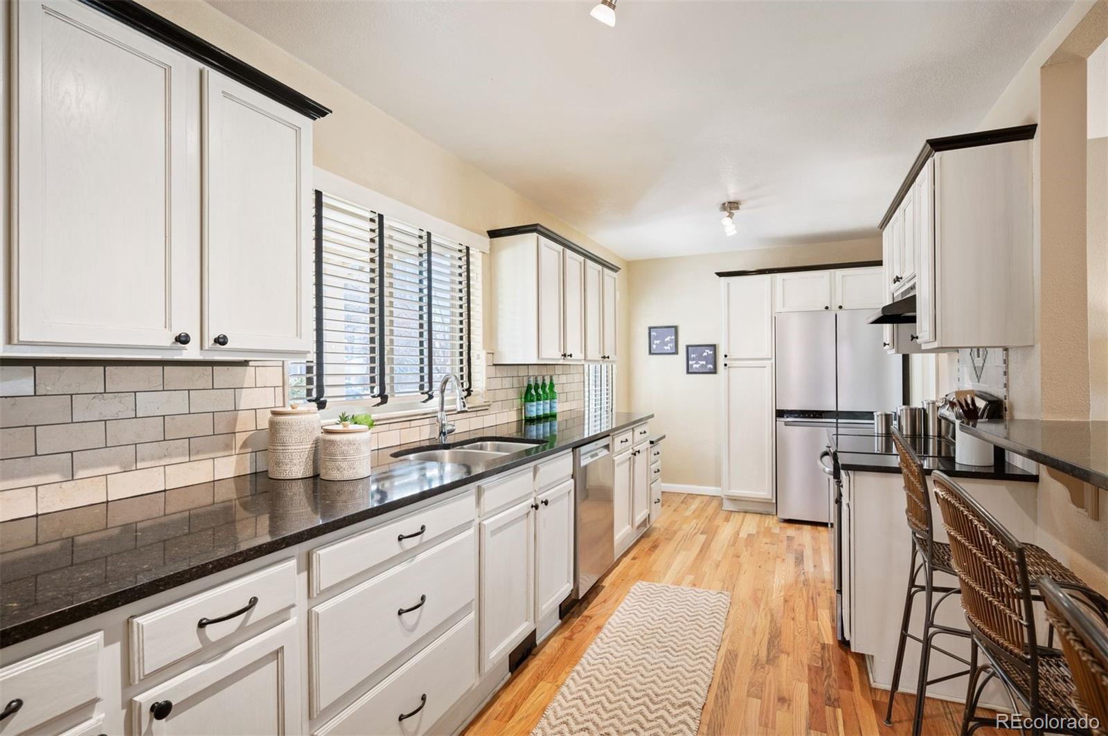 MLS Image #3 for 1375 s jackson street,denver, Colorado
