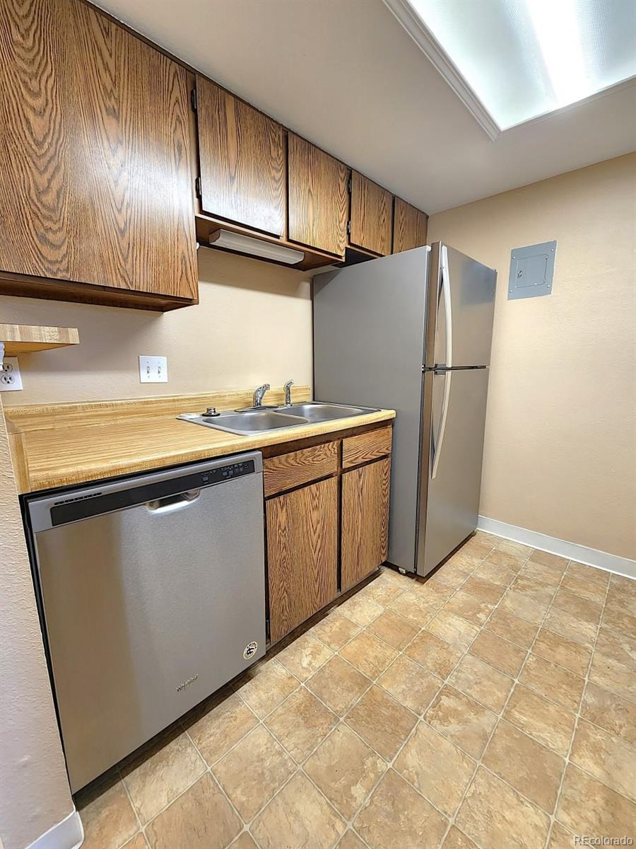 MLS Image #10 for 4400 s quebec street,denver, Colorado