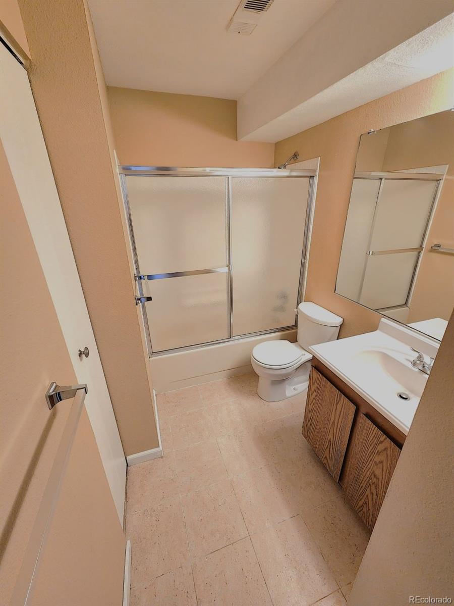 MLS Image #13 for 4400 s quebec street,denver, Colorado