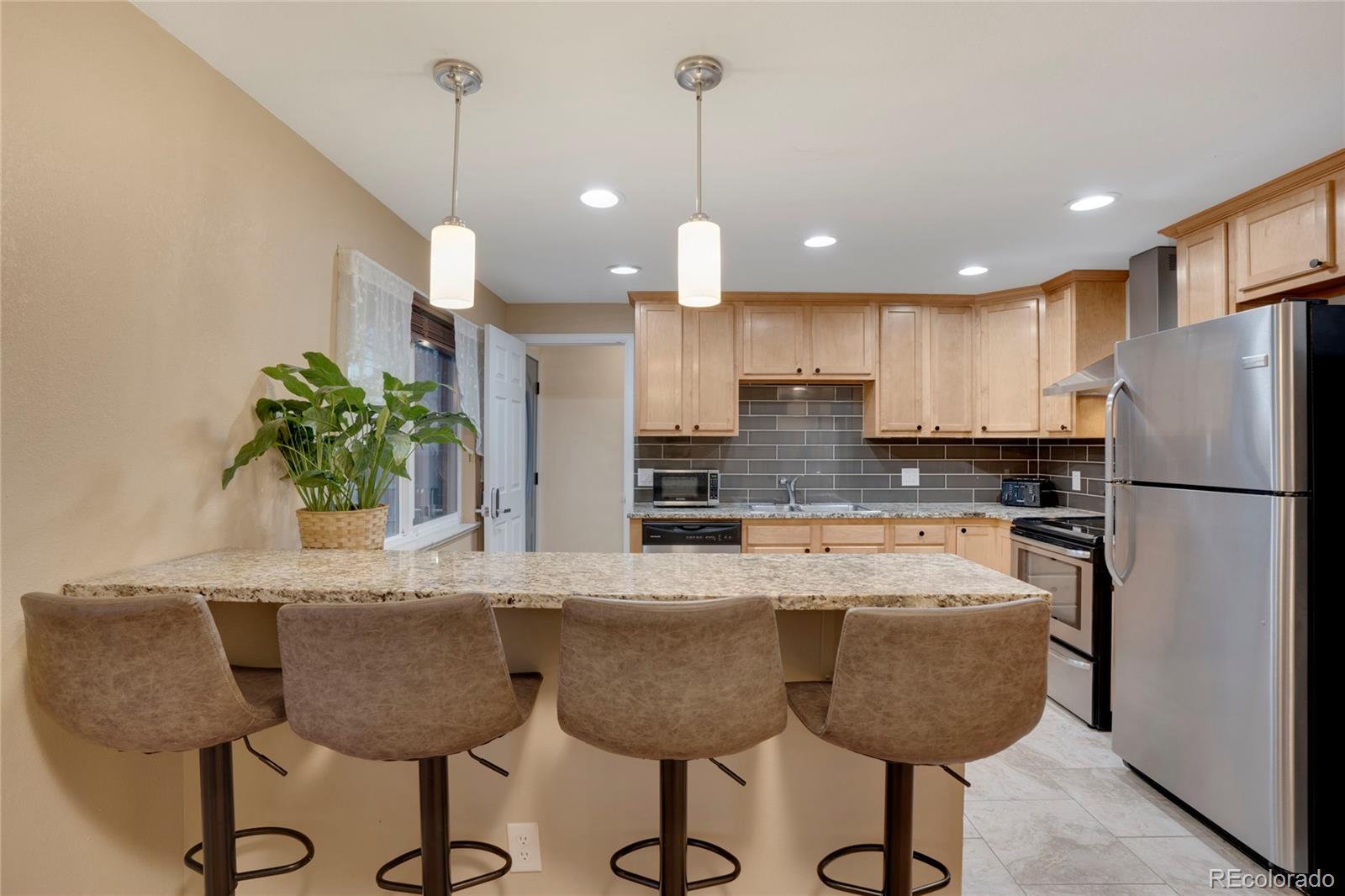 MLS Image #5 for 7266 s birch street,centennial, Colorado