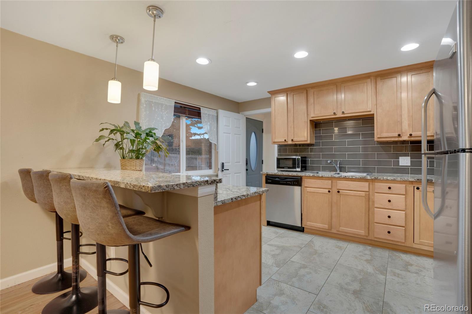 MLS Image #6 for 7266 s birch street,centennial, Colorado