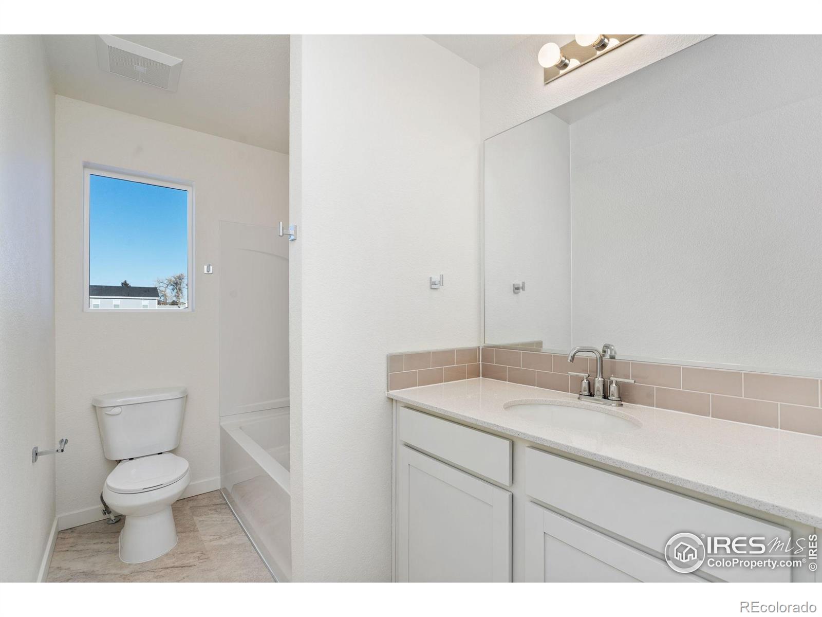 MLS Image #10 for 3712  kenai street,evans, Colorado
