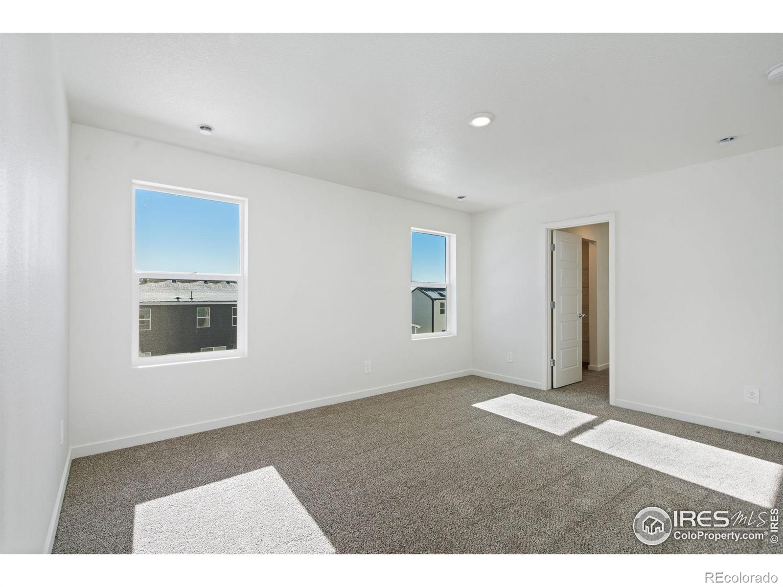 MLS Image #8 for 3712  kenai street,evans, Colorado