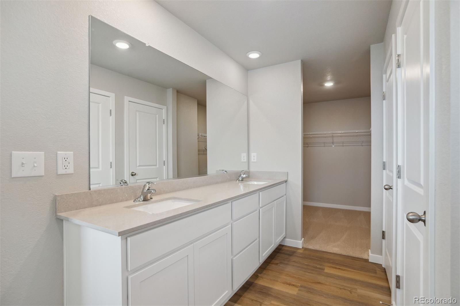 MLS Image #12 for 48295  shetland drive,bennett, Colorado