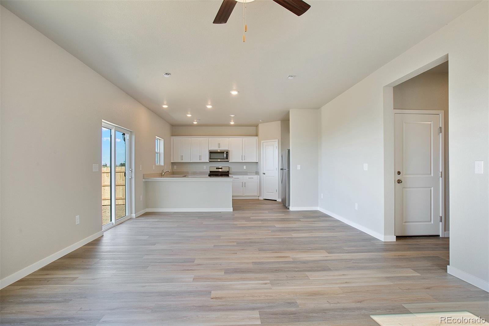 MLS Image #3 for 48295  shetland drive,bennett, Colorado