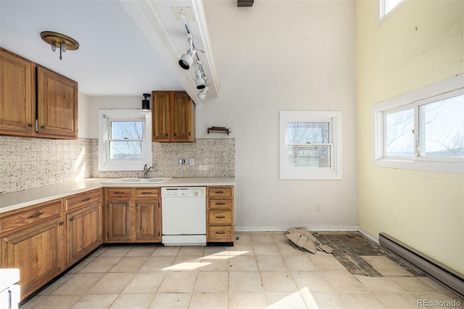MLS Image #15 for 2541  yarmouth avenue,boulder, Colorado