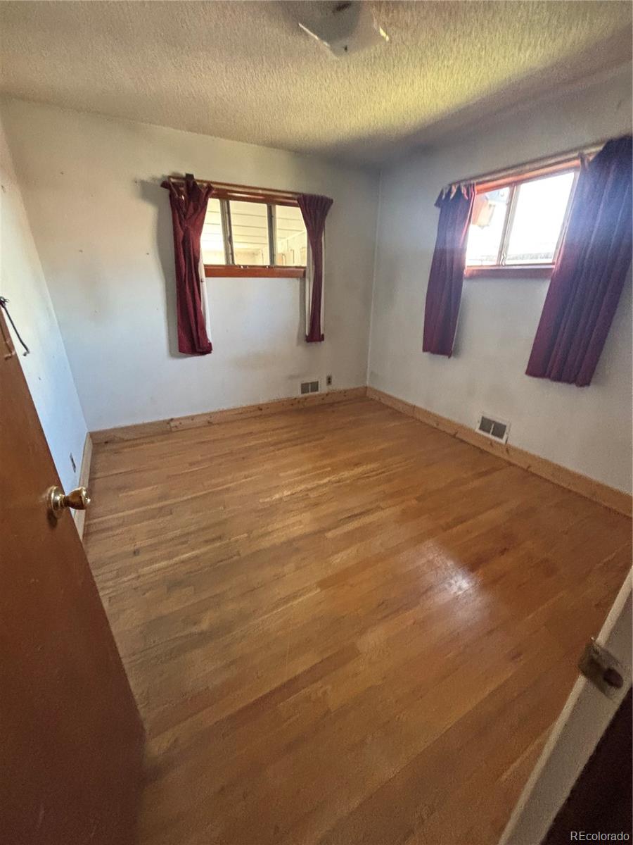 MLS Image #10 for 7795  raritan street,denver, Colorado