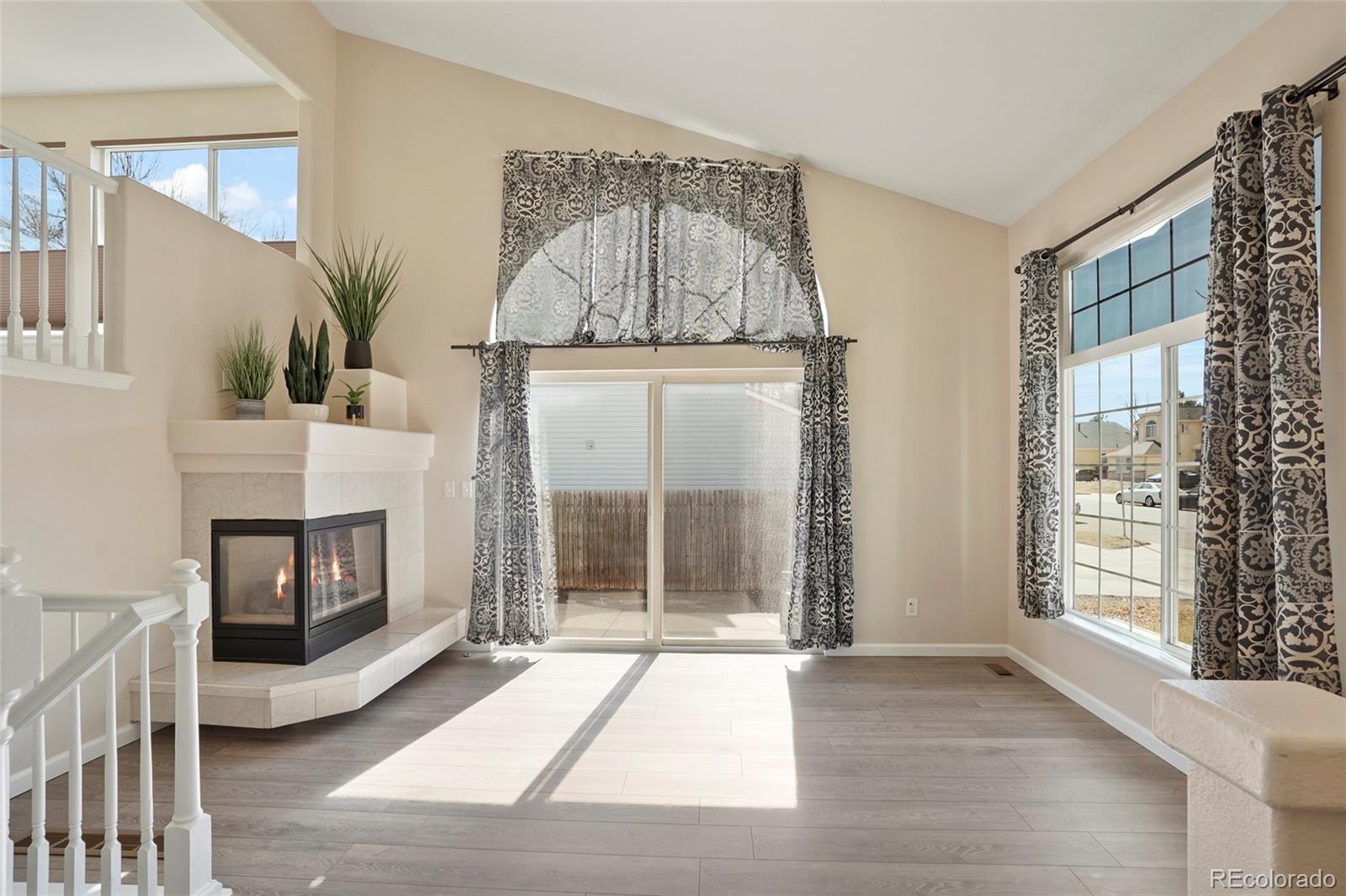 MLS Image #3 for 4604  flanders way,denver, Colorado