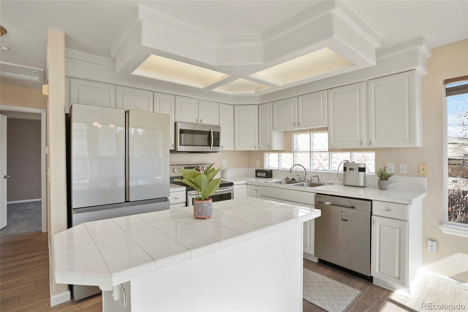 MLS Image #7 for 4604  flanders way,denver, Colorado