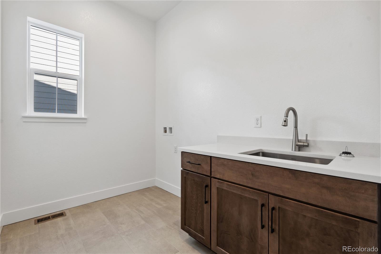 MLS Image #15 for 6653  bridlespur street,castle pines, Colorado