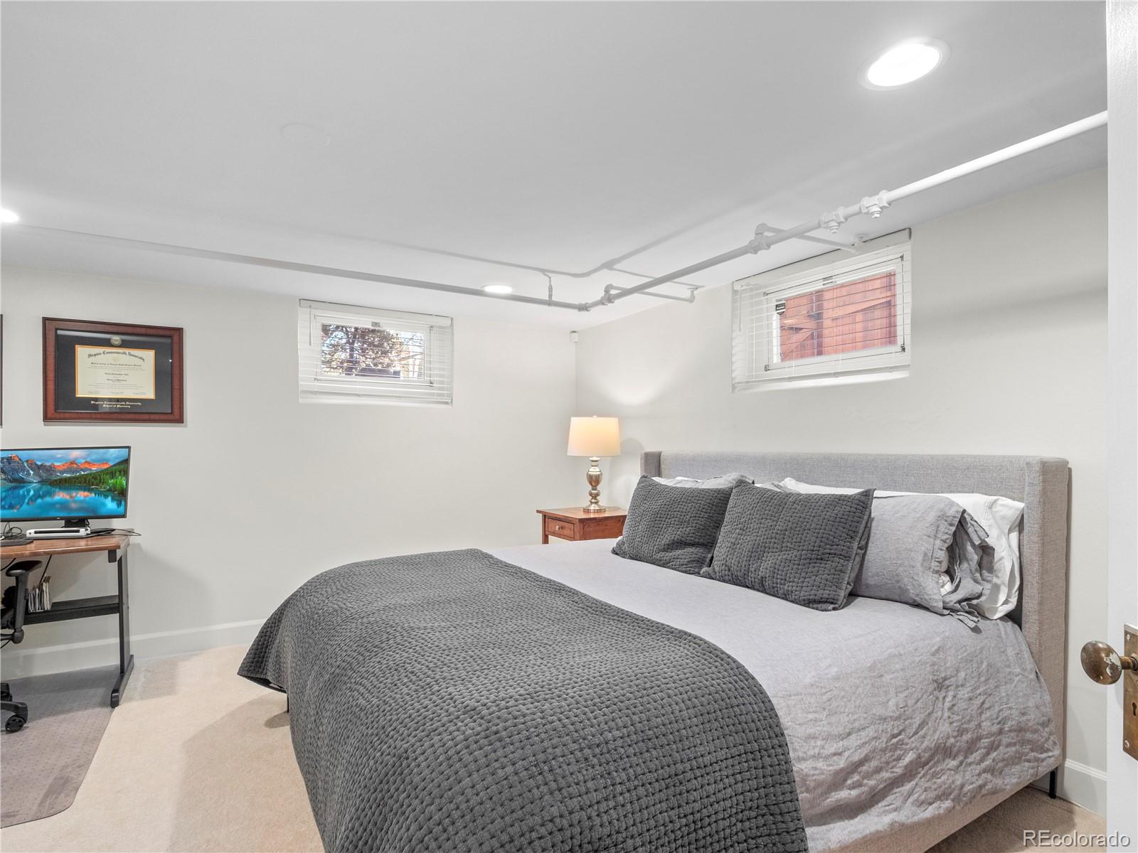 MLS Image #28 for 926 s fillmore way,denver, Colorado