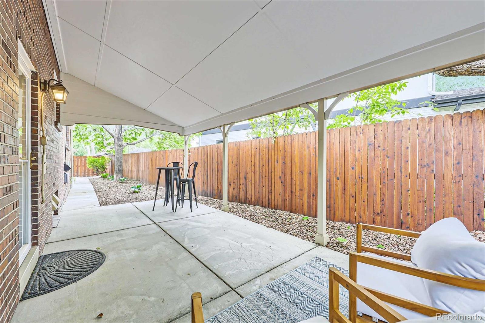 MLS Image #29 for 926 s fillmore way,denver, Colorado