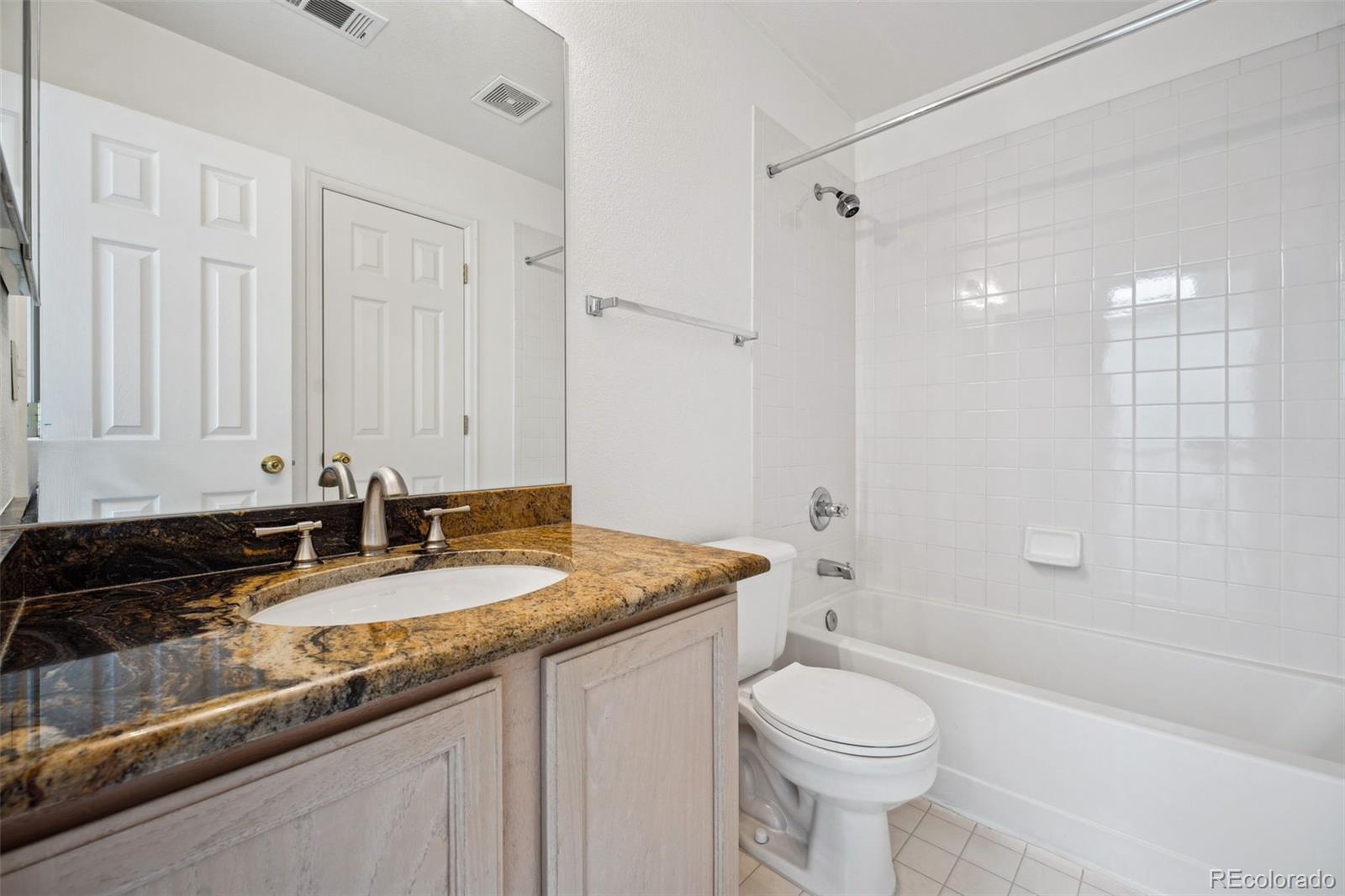 MLS Image #21 for 1415 s ulster street,denver, Colorado