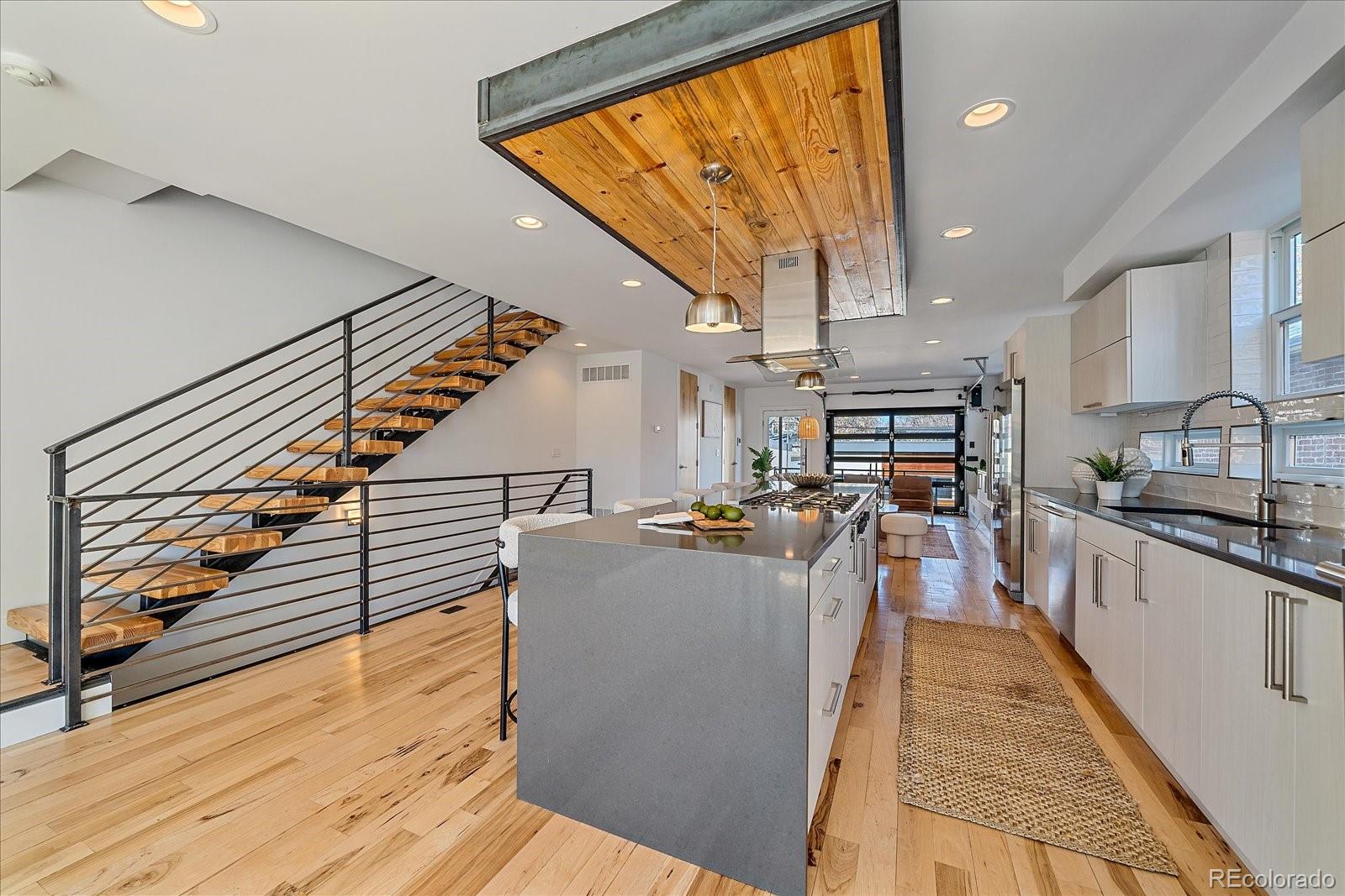 MLS Image #5 for 3135 w 25th avenue,denver, Colorado