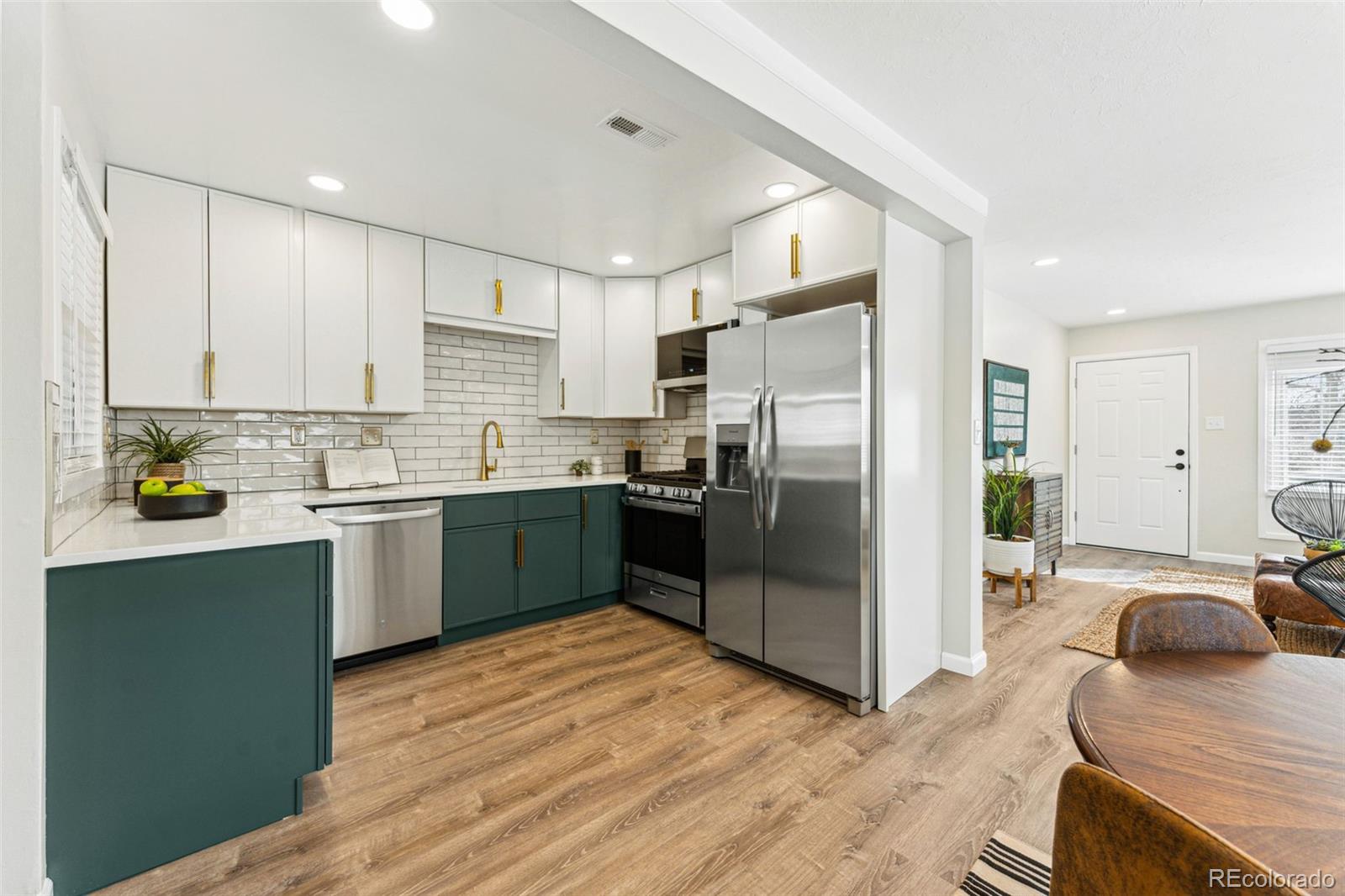 MLS Image #4 for 1227  yost street,aurora, Colorado