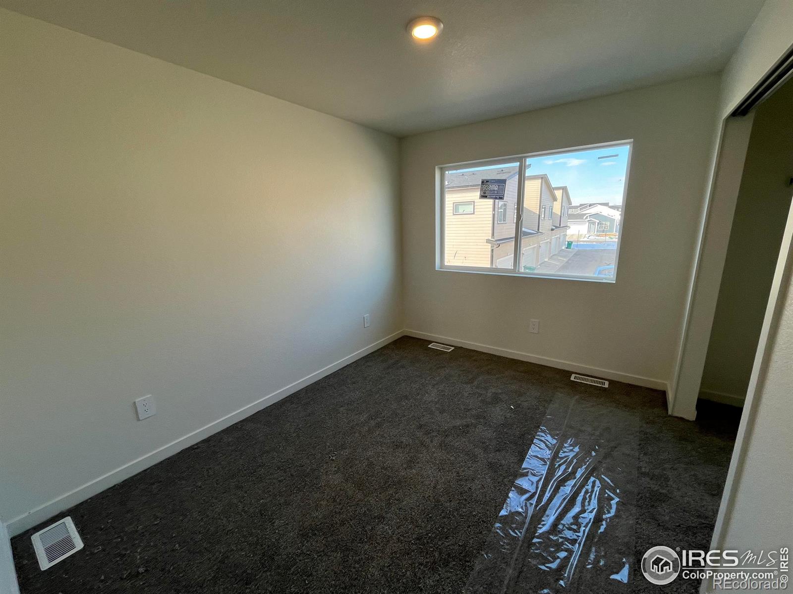 MLS Image #8 for 3720  pinnacles court,evans, Colorado
