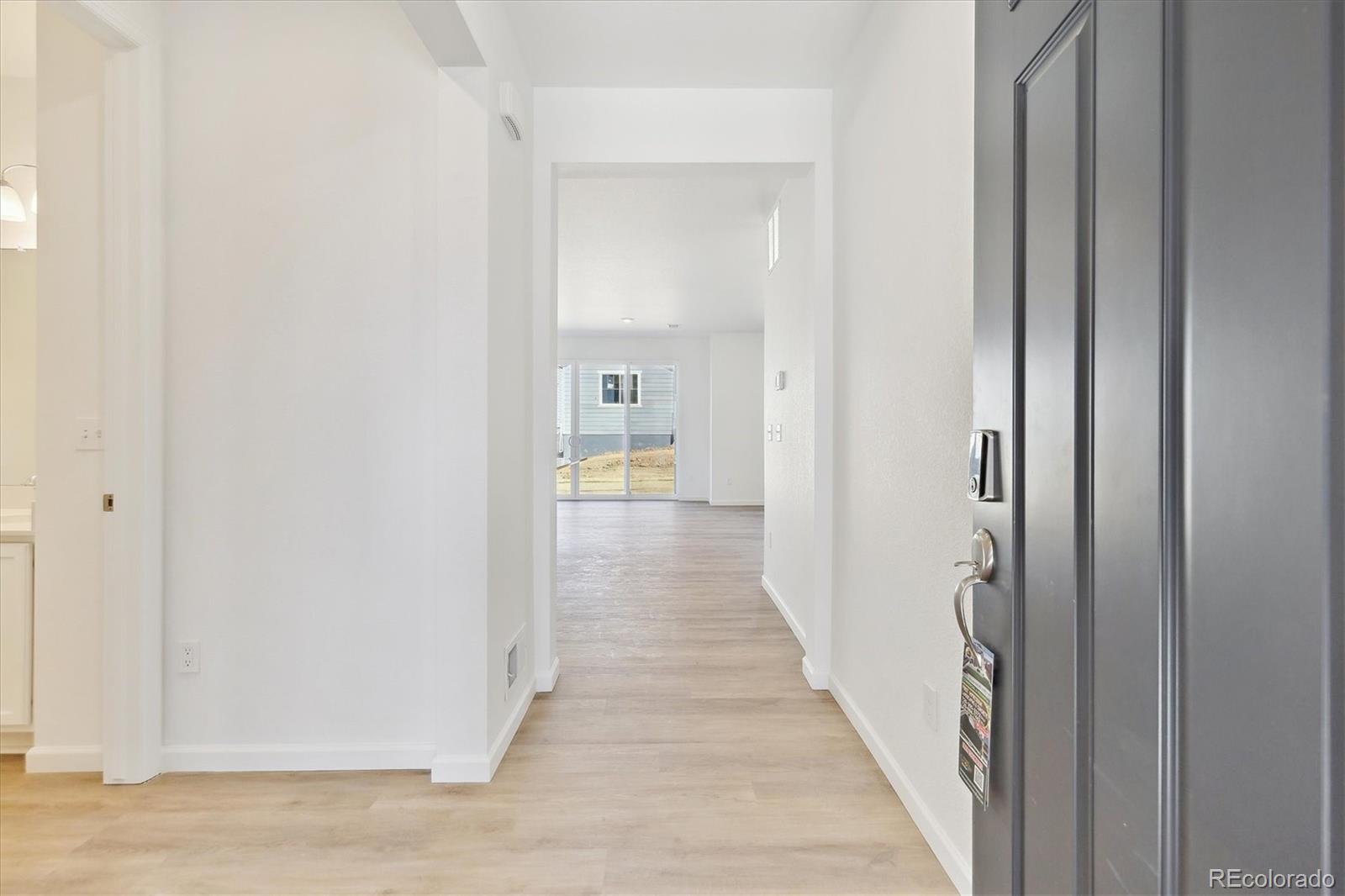 MLS Image #2 for 24789 e 39th avenue,aurora, Colorado