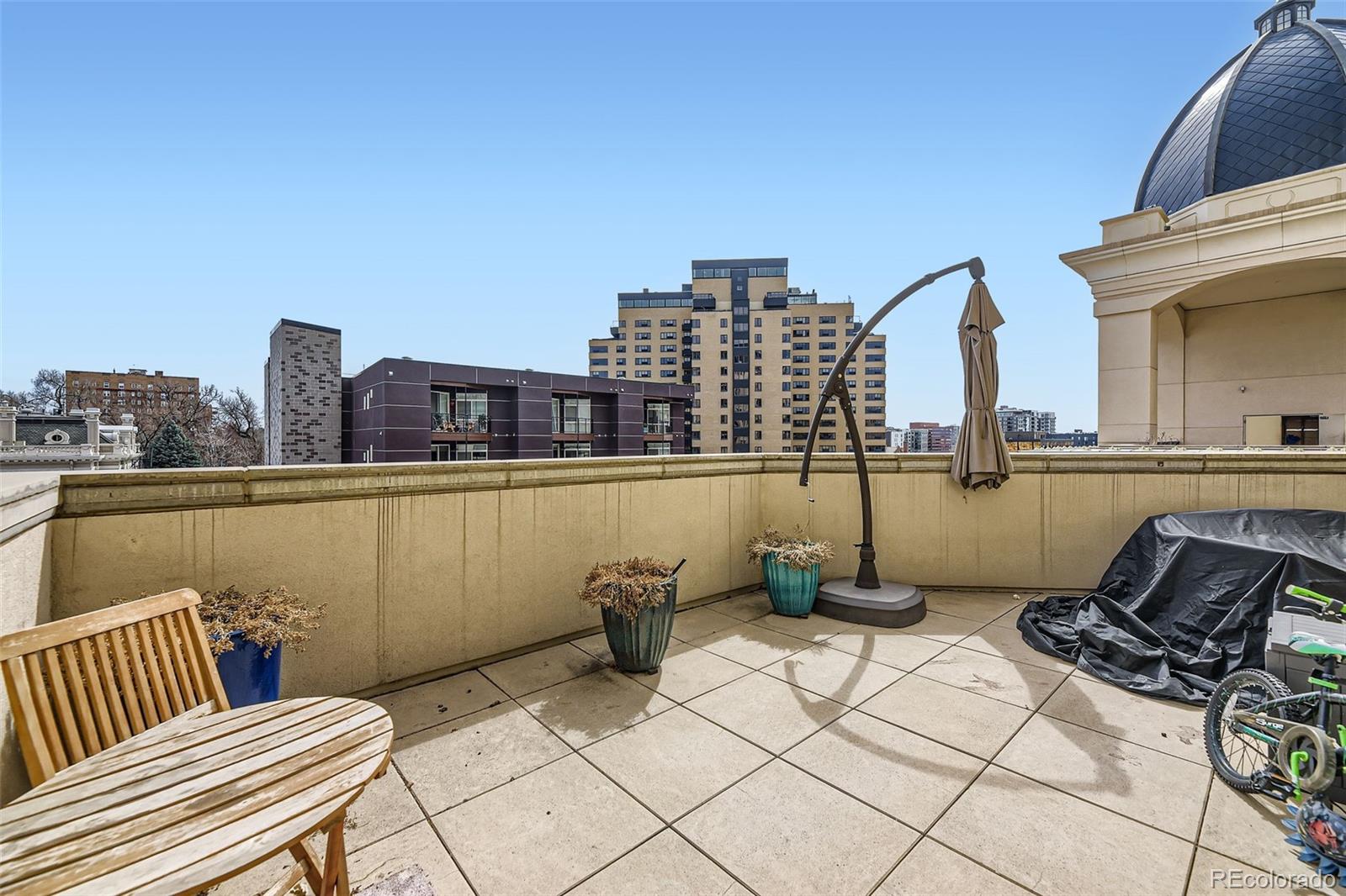MLS Image #22 for 975 n lincoln street,denver, Colorado