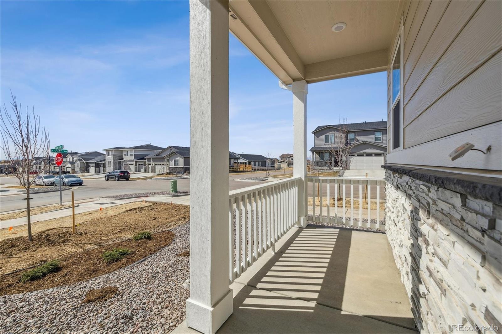 MLS Image #2 for 24709 e 39th avenue,aurora, Colorado