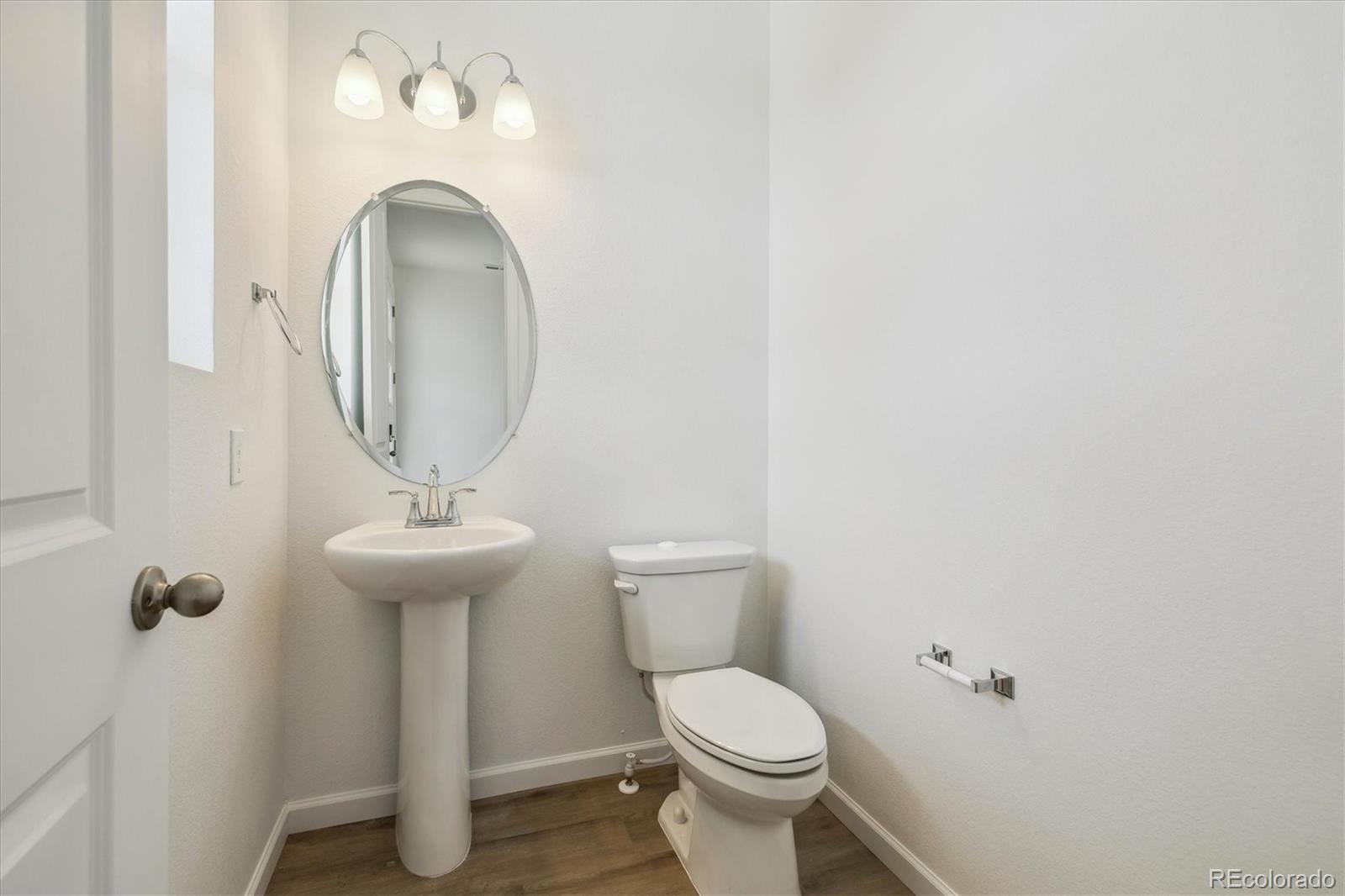 MLS Image #3 for 24709 e 39th avenue,aurora, Colorado