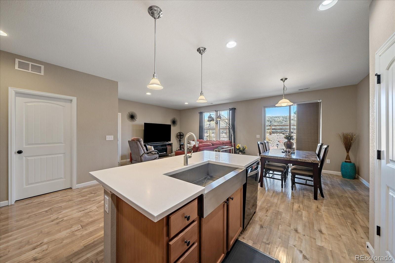 MLS Image #11 for 14921 w 70th avenue,arvada, Colorado
