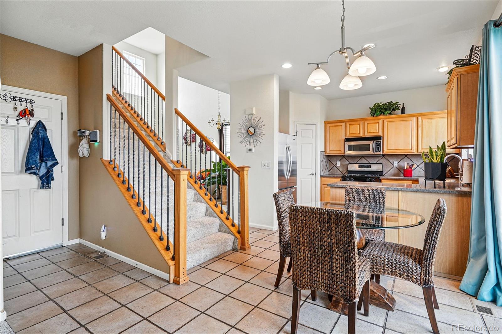 MLS Image #14 for 5556  lewiston court,denver, Colorado