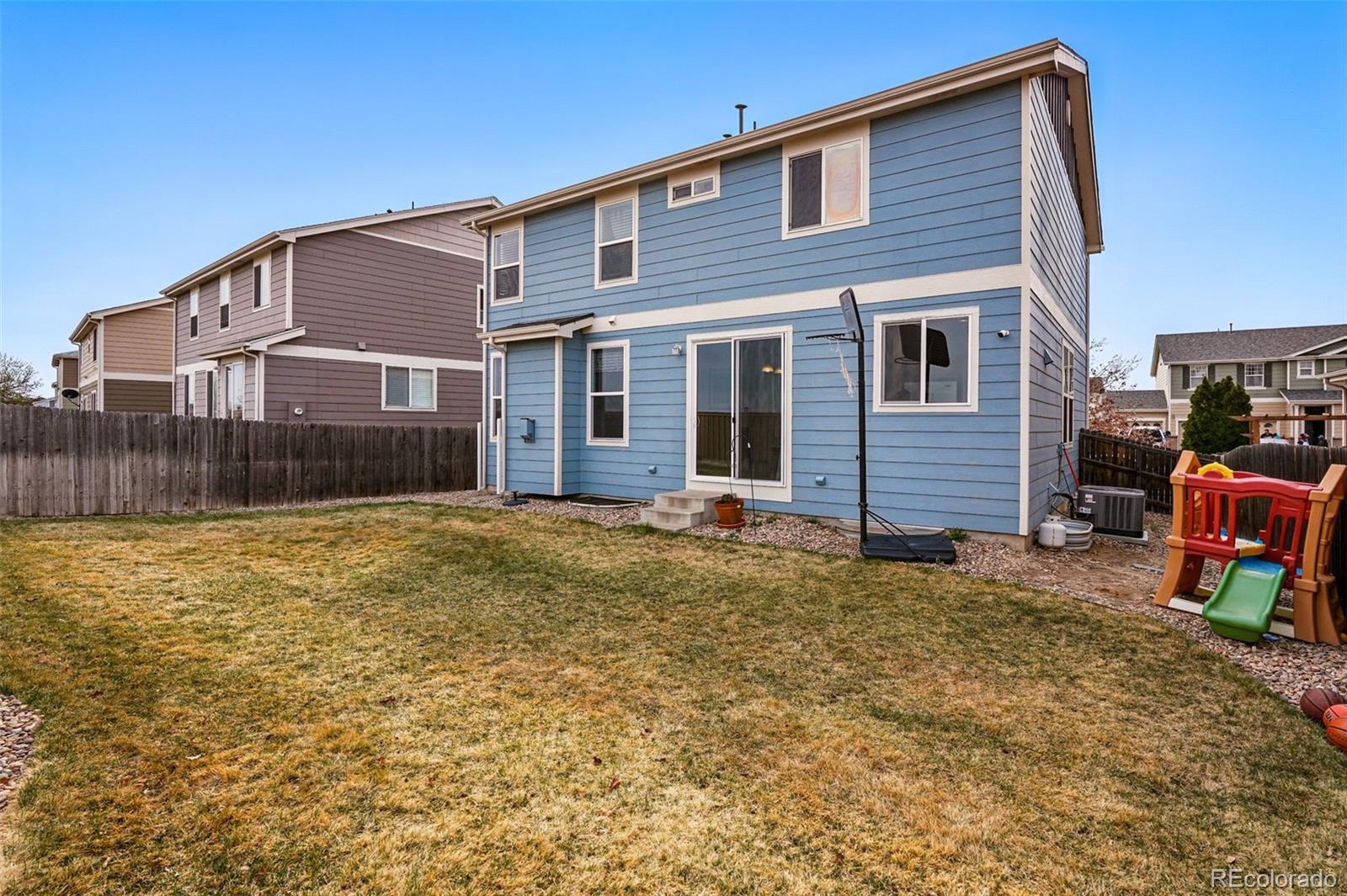 MLS Image #28 for 5556  lewiston court,denver, Colorado
