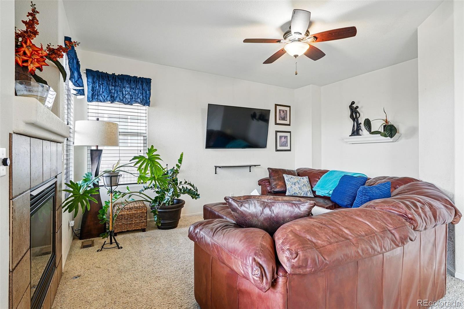 MLS Image #9 for 5556  lewiston court,denver, Colorado