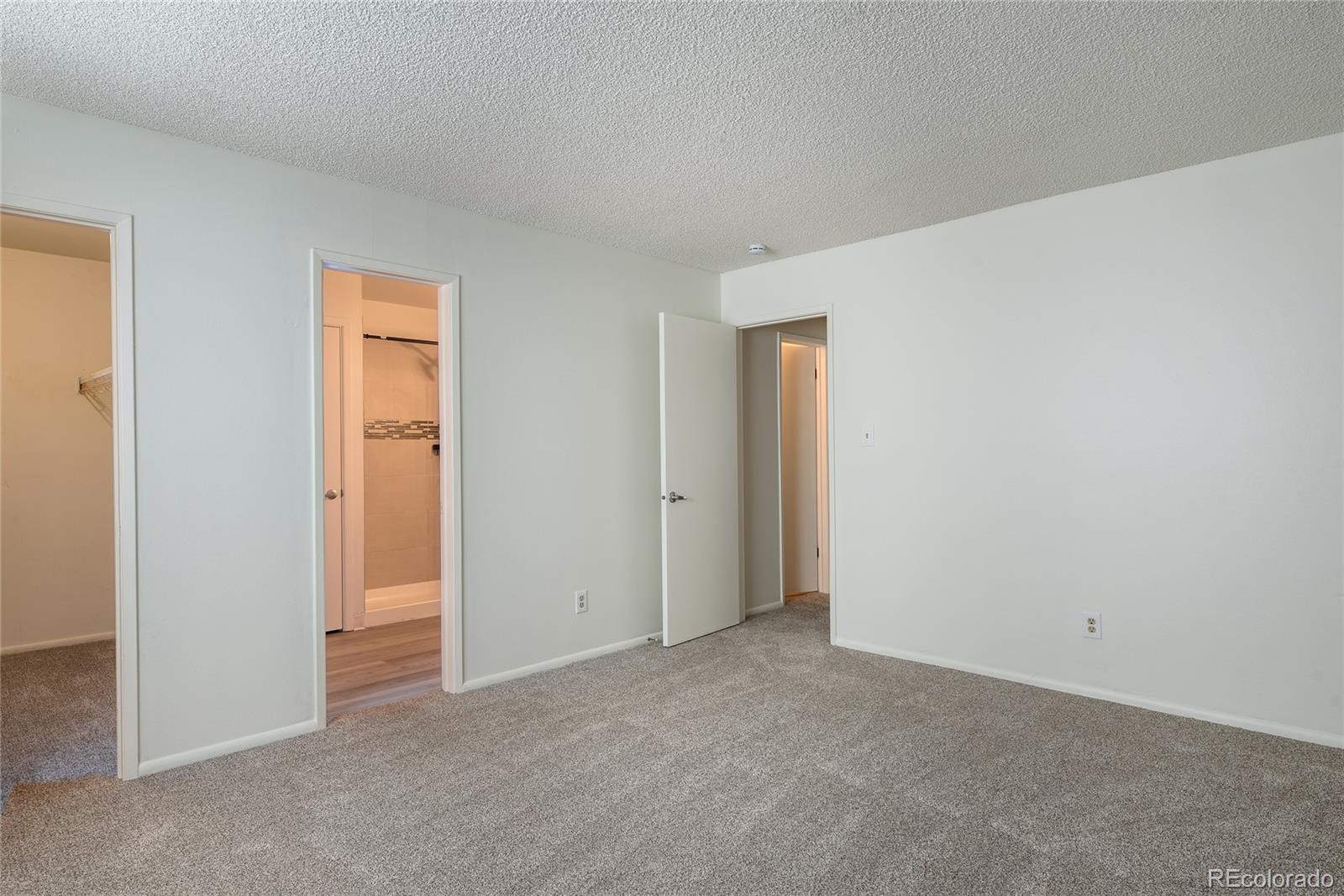 MLS Image #13 for 8627  santa fe drive,thornton, Colorado