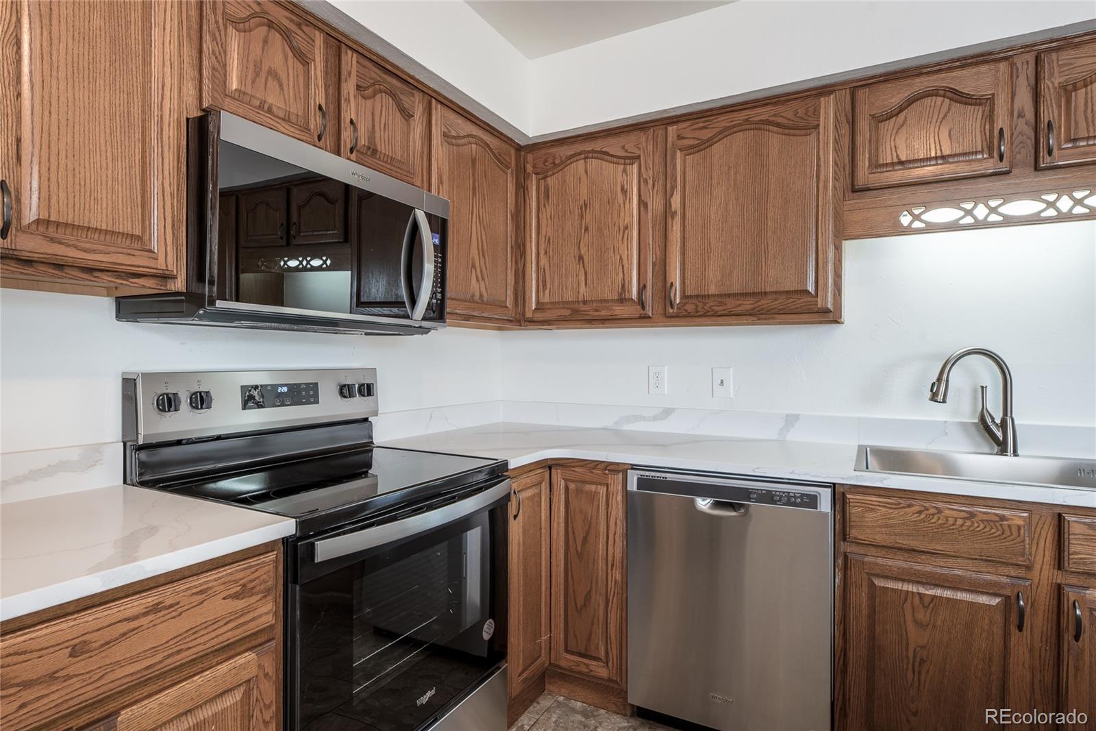 MLS Image #9 for 8627  santa fe drive,thornton, Colorado